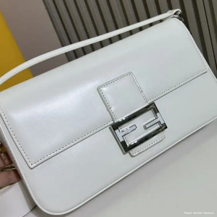 Cheap HOT Leather Smooth In Bag Tiffany Fendi Baguette Medium White 0513